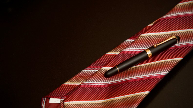 TIEINAPENbyFrankUnderwater - 7