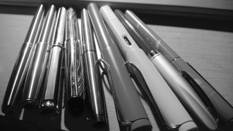 LAMY_Stuido_Semi_Review by Frank Underwater - 1.jpg