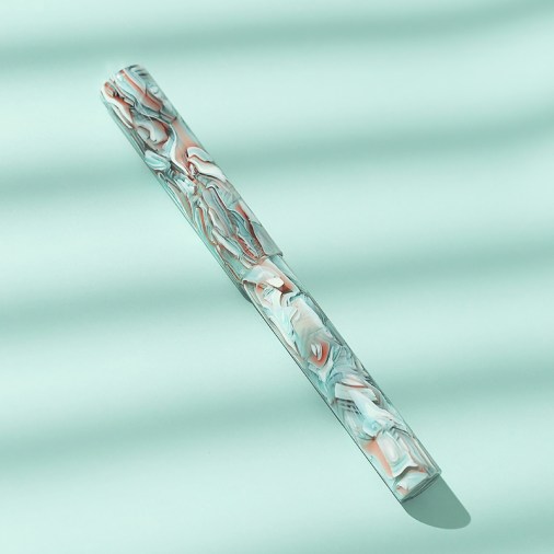 FrankUnderwater_ChinesePenNews_Live_in_You_Shiyou